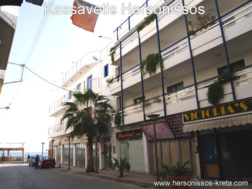 Kassavetis in Chersonissos, groot hotel in centrum Hersonissos. Vlak aan zee, alles in de buurt.
