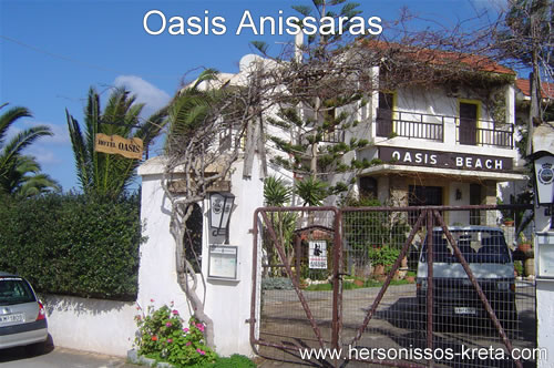 Oasis Anissaras Kreta, klein leuk hotelletje in Anissaras, vlakbij zandstranden, nostalgisch interieur. Hersonissos Kreta.