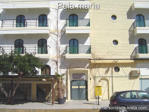 Pela maria Chersonissos Hersonissos. Vrij groot hotel in hersonissos in de hoofdstraat. All facilities, net gerenoveerd. Kreta chersonissos.