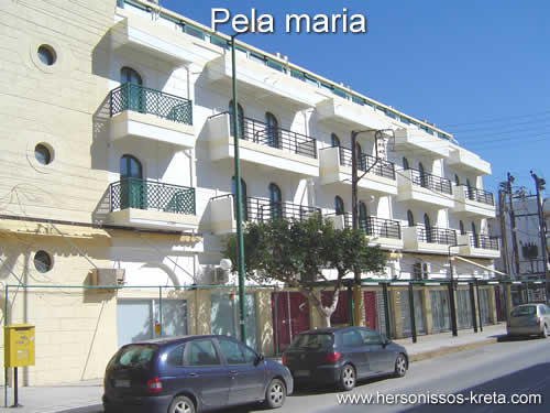 Pela maria Chersonissos Hersonissos. Vrij groot hotel in hersonissos in de hoofdstraat. All facilities, net gerenoveerd. Kreta chersonissos.