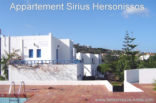 Sirius appartementen chersonissos, vlakbij het strand, supermarkt en winkeltjes vlakbij.