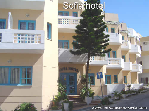 Sofia hotel, in het hartje van Chersonissos, op loppafstand alles onder handbereik. Mooi onderhouden hotel.