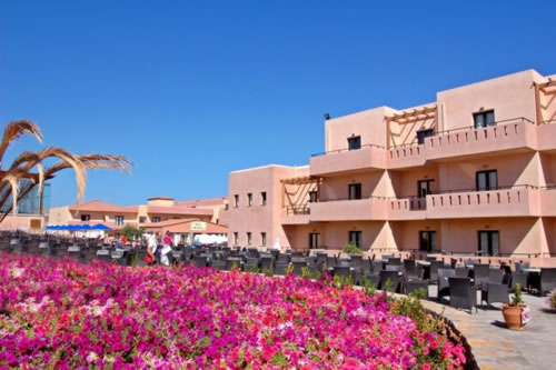 Vasia beach, suites, vasia palace, vasia villas. Autohuur Kreta. Autoverhuur vasia beach.