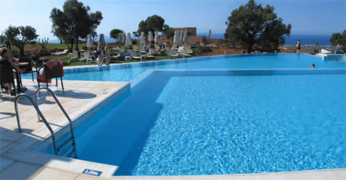 Village heights, club greece, hersonissos, golf resort. chersonissos. In de heuvels van hersonissos, prachtige ligging.
